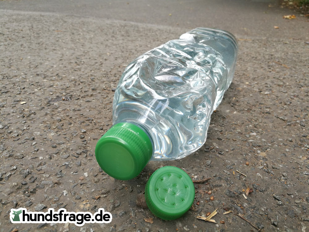 Die fertige selbst gemachte Flaschen Dusche aus einer PET Flasche